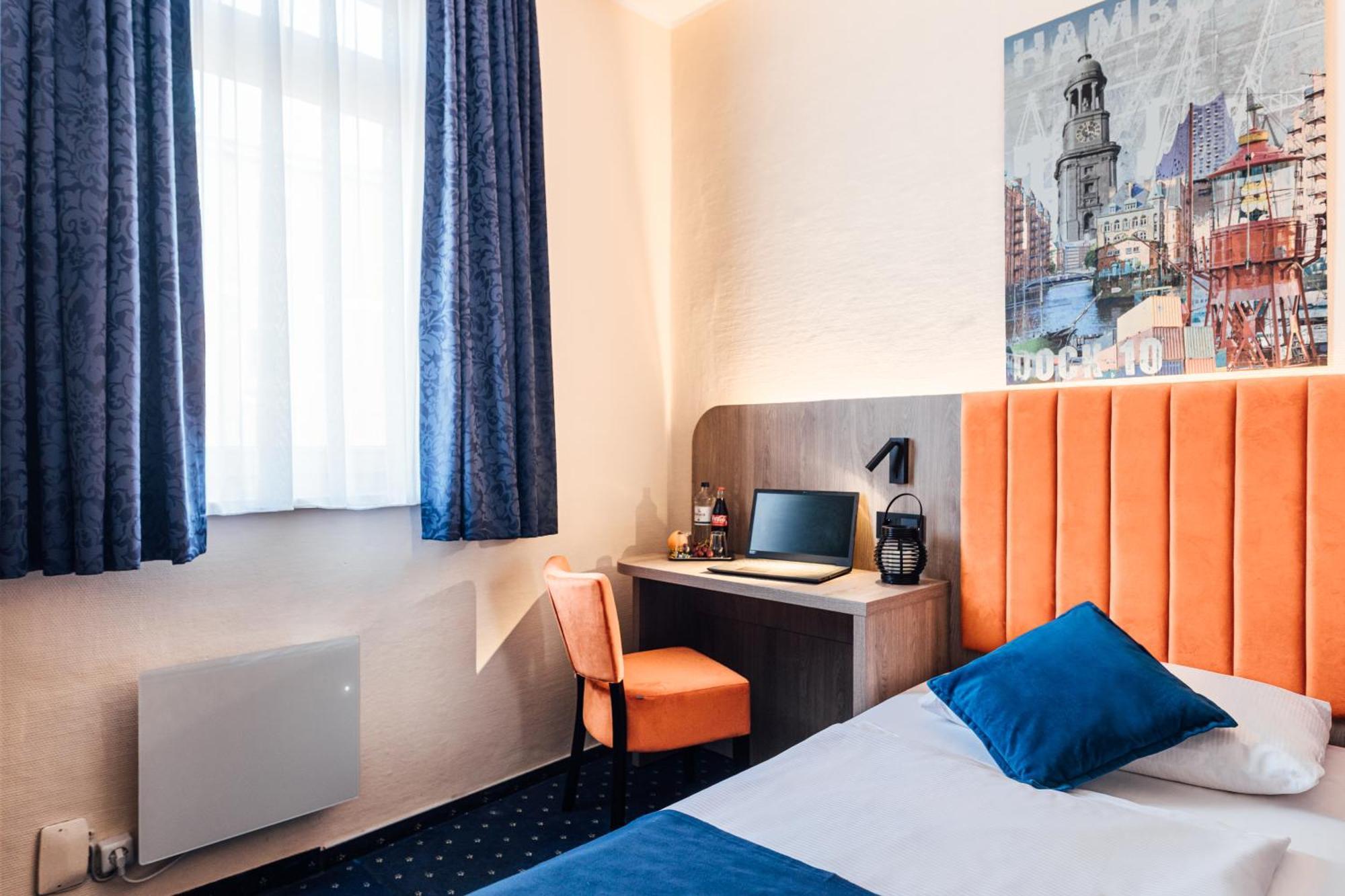 Hotel Commerz Hamburg Luaran gambar